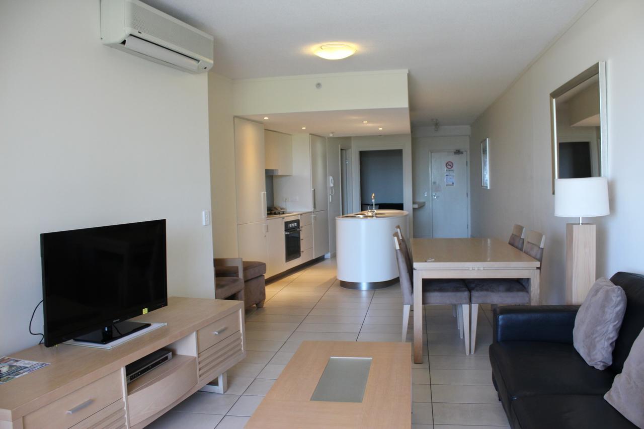 Blue C Coolangatta Aparthotel Exteriör bild